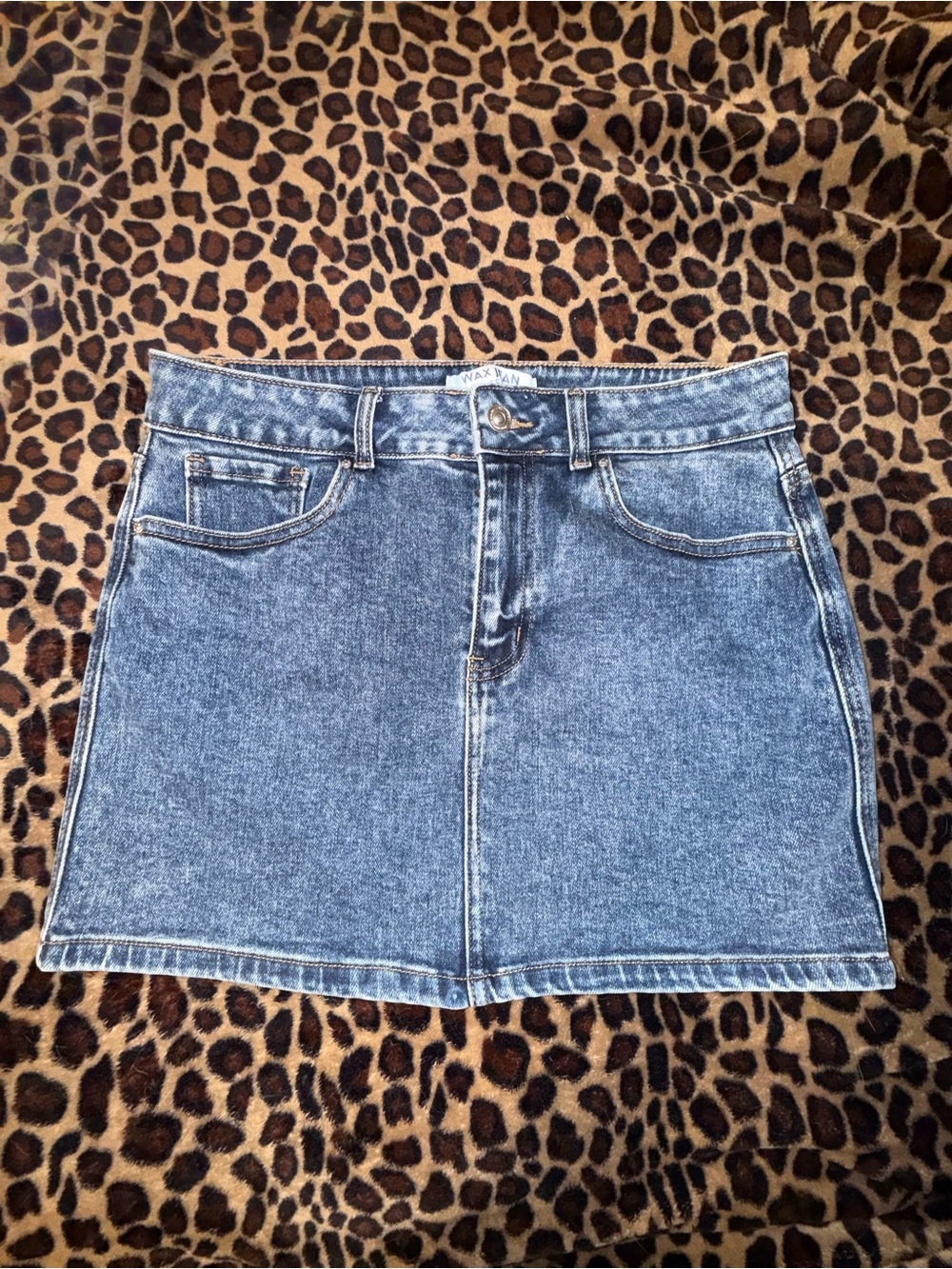 WAX Jean Dark Wash Denim Mini Skirt Size Large - Picture 3 of 9